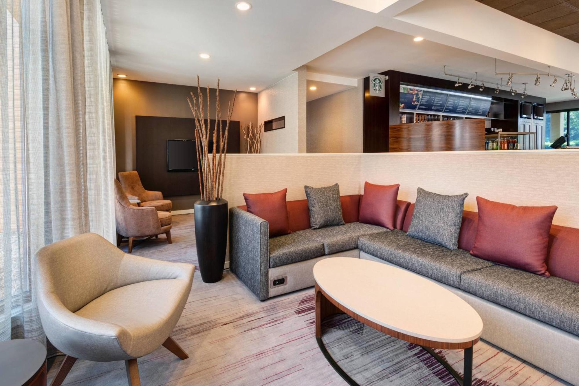 Courtyard By Marriott Atlanta Executive Park/Emory Hotel Eksteriør billede