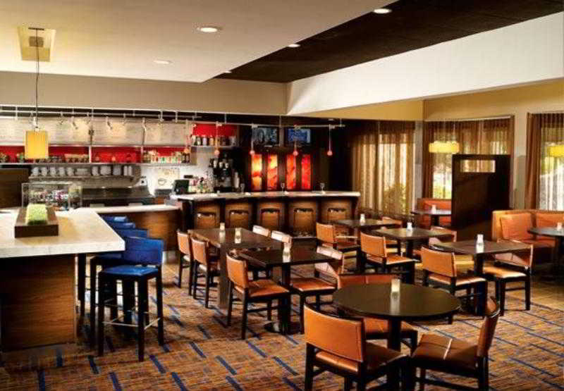 Courtyard By Marriott Atlanta Executive Park/Emory Hotel Eksteriør billede